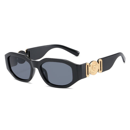 Fashion Square PC Sunglasses with Metal Deco Temple – Fashion Sunglasses CR102